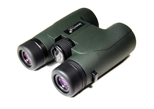 Бинокль Levenhuk Energy PLUS 16x42