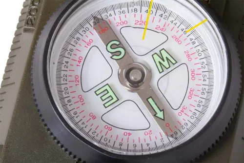 Компас Levenhuk DC65,  7