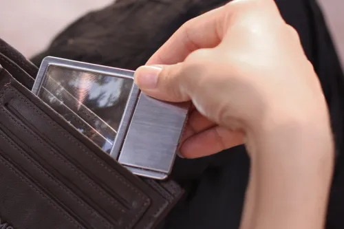 Линза Френеля Levenhuk Zeno 90, 2,5x, 48x45 мм, 1 LED, металл,  3